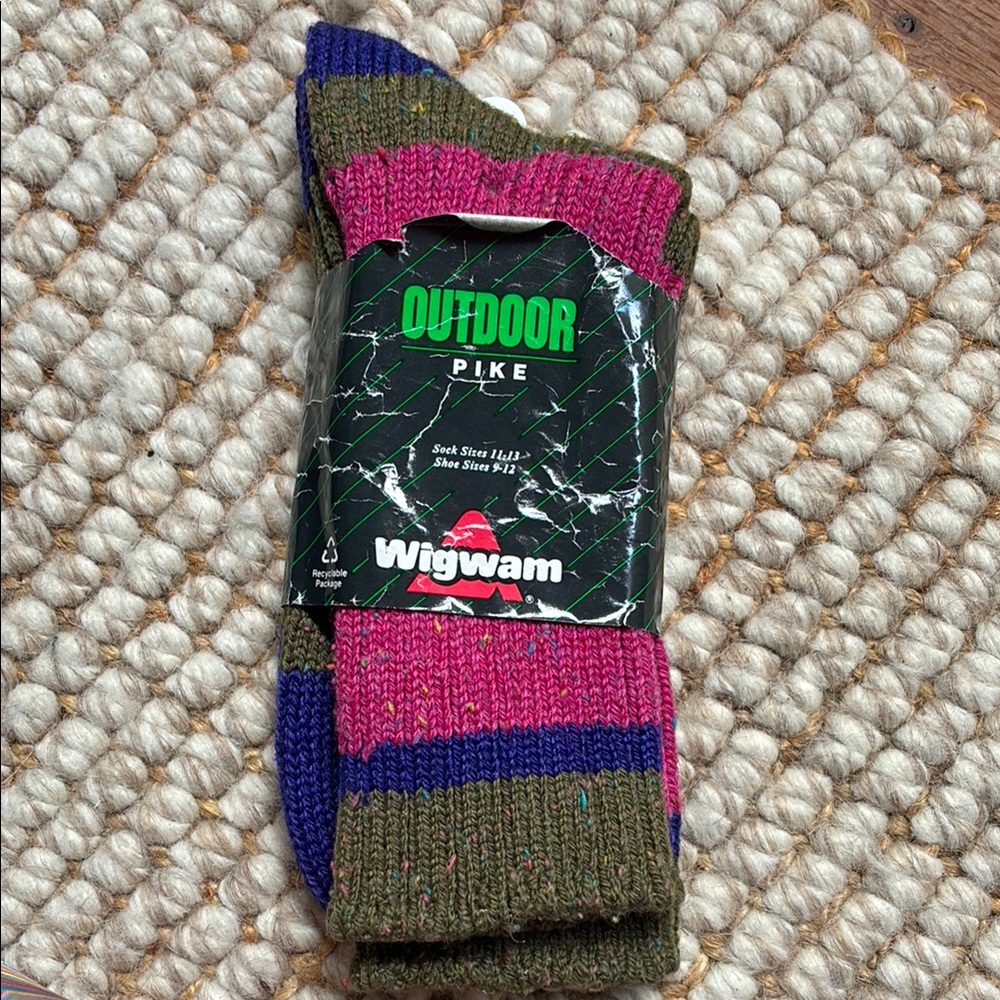 NWT Vintage Wigwam Outdoor Pike Socks Wool Blend Shoe Size 9-12 Sock Size 11-13